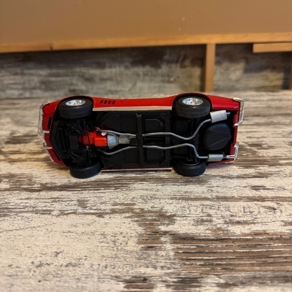 Revell 1968 Corvette Roadster Model - Red with Box - Picture 3 of 6